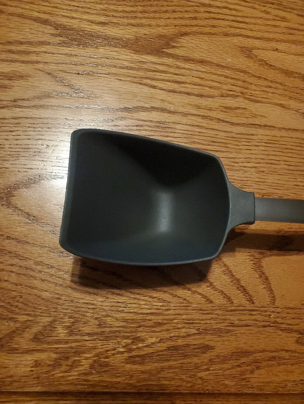 Retired Pampered Chef Stainless Steel Silicone Scoop and Serve Pasta Spatula